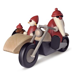 Familienausfahrt auf Motorrad