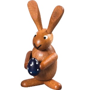 Osterhase mit Ei