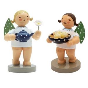Engel mit Bürgeler Kloßschüssel und Engel mit Kanne von Wendt & Kühn